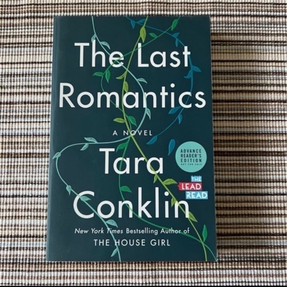 📚📚 3 for $15 📚📚 Paperback Book ~ The Last Romantics
By: Tara Conklin ~ ARC